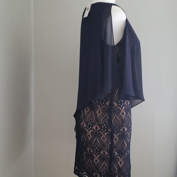 NWT Petite Chiffon Cape Overlay Lace Dress - Picture 4 of 7